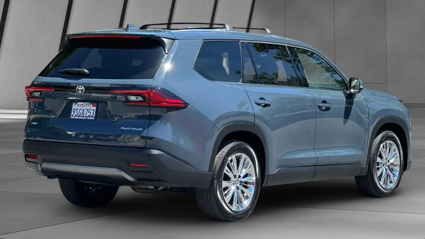 2025 Toyota Grand Highlander Platinum