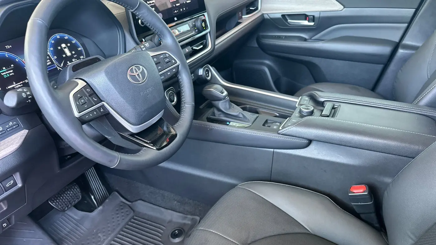 2025 Toyota Grand Highlander Platinum