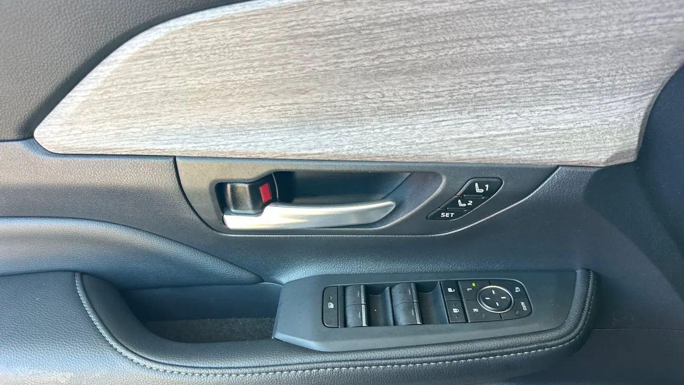 2025 Toyota Grand Highlander Platinum