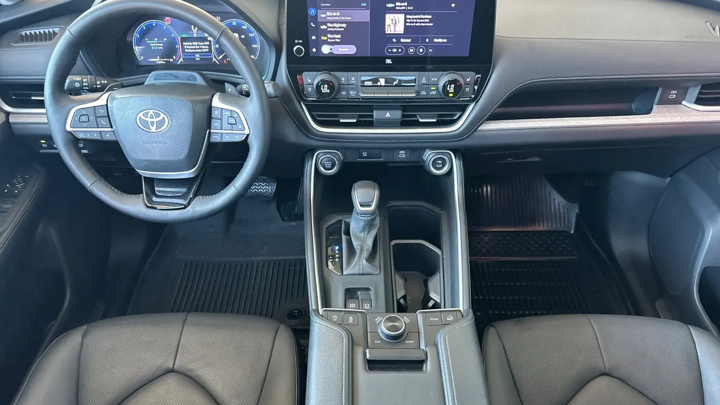 2025 Toyota Grand Highlander Platinum