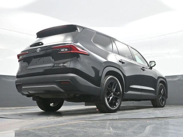 2025 Toyota Highlander - $48,717