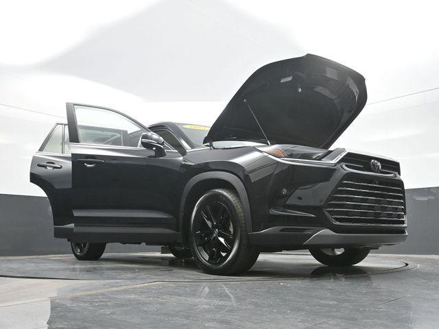 2025 Toyota Highlander - $48,717