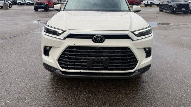 2024 Toyota Grand Highlander Platinum