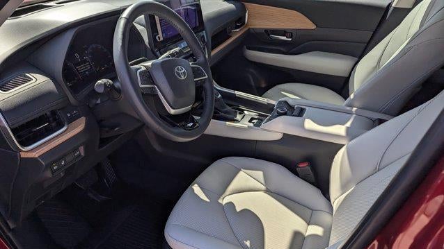 2025 Toyota Grand Highlander LE