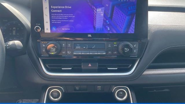 2025 Toyota Grand Highlander LE