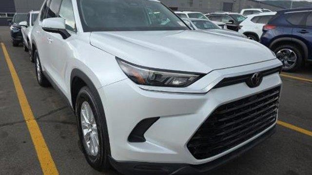 Preowned 2025 Toyota Grand Highlander LE for Sale