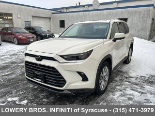 2024 Toyota Grand Highlander with Coastal Cream Exterior