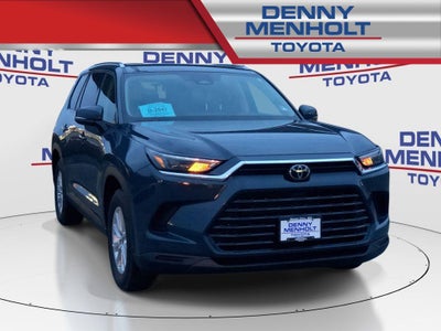 Photo of a 2025 Toyota Grand Highlander AWD LE 4DR SUV for sale