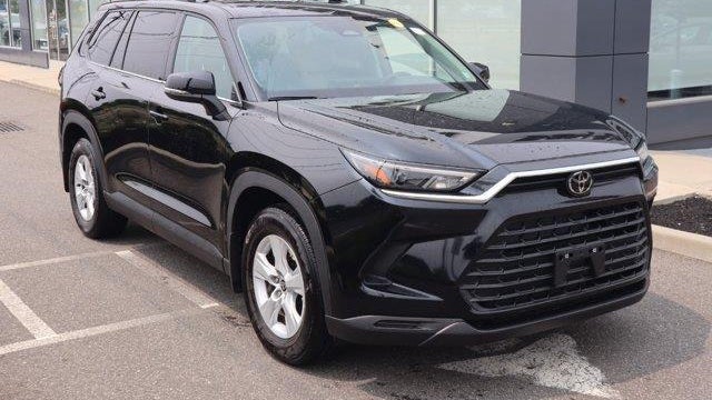 2025 Toyota Grand Highlander LE