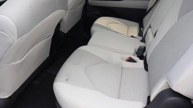 2025 Toyota Grand Highlander LE