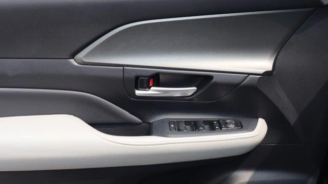 2025 Toyota Grand Highlander LE