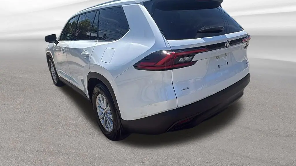 2025 Toyota Grand Highlander LE
