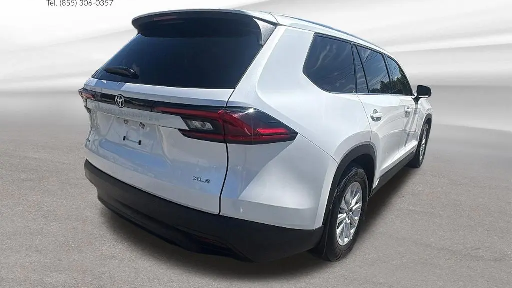 2025 Toyota Grand Highlander LE