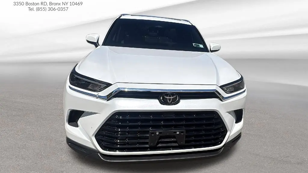 2025 Toyota Grand Highlander LE