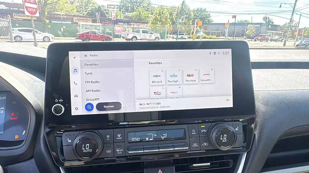 2025 Toyota Grand Highlander LE