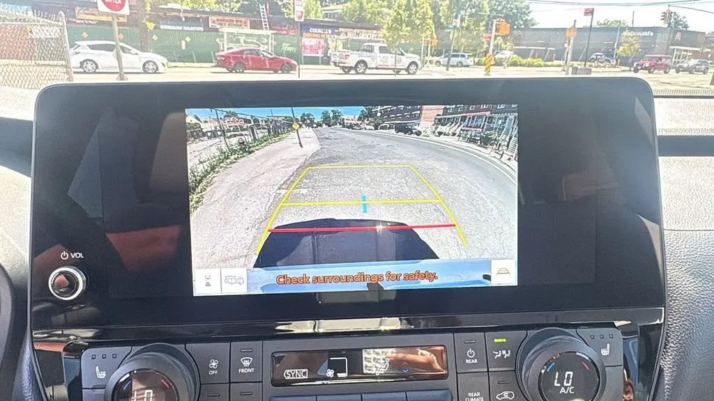 2025 Toyota Grand Highlander LE