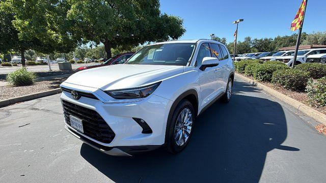Preowned 2024 Toyota Grand Highlander XLE for Sale