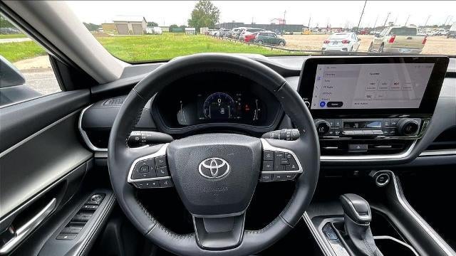 2025 Toyota Grand Highlander LE