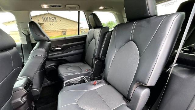 2025 Toyota Grand Highlander LE