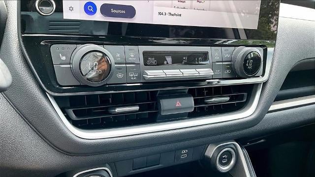 2025 Toyota Grand Highlander LE