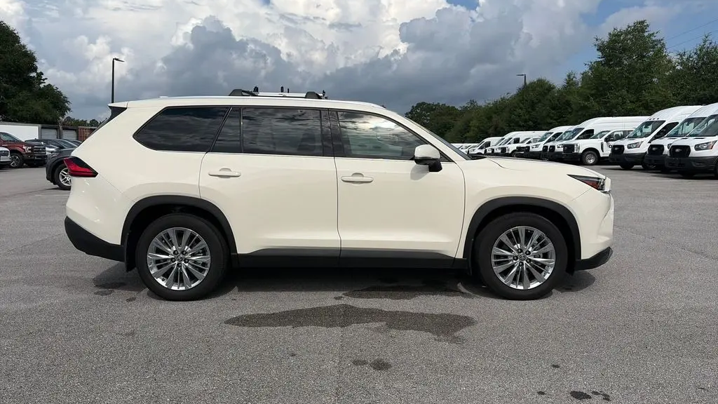 2024 Toyota Grand Highlander Platinum