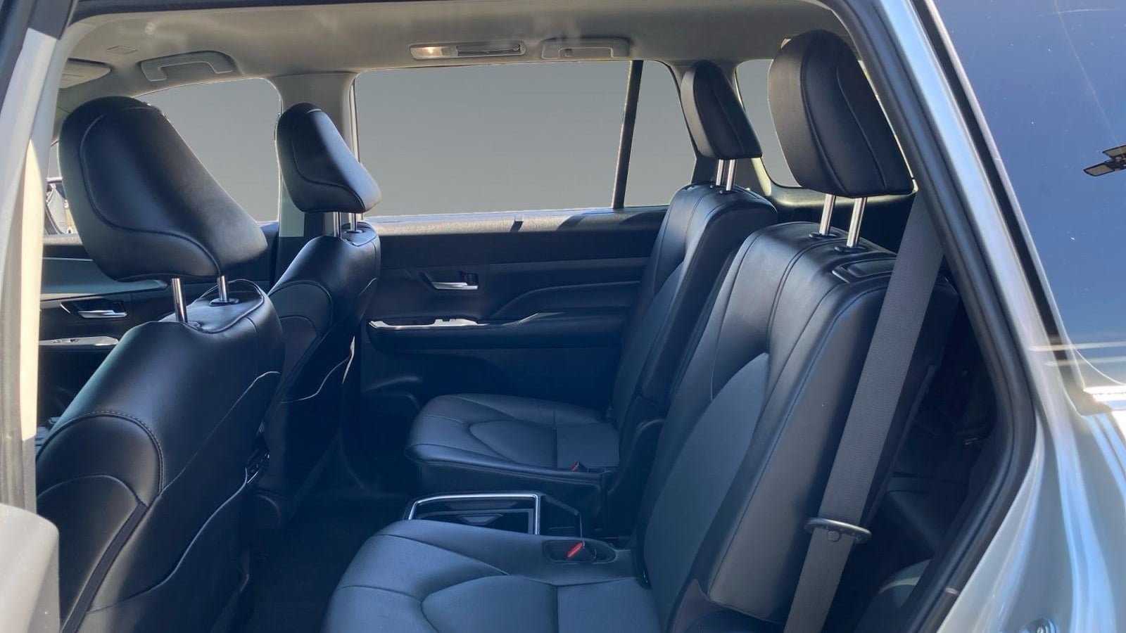 2025 Toyota Grand Highlander LE
