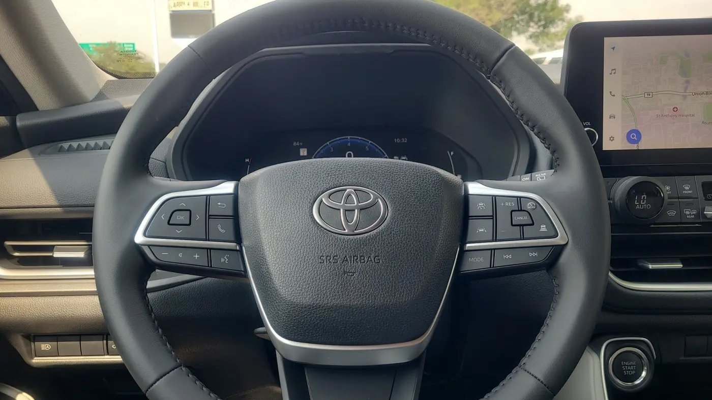 2026 Toyota Grand Highlander LE