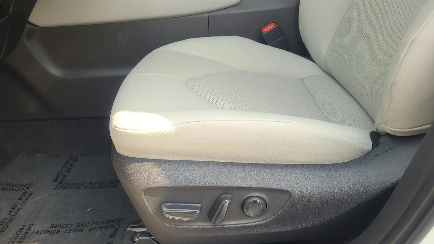 2026 Toyota Grand Highlander LE