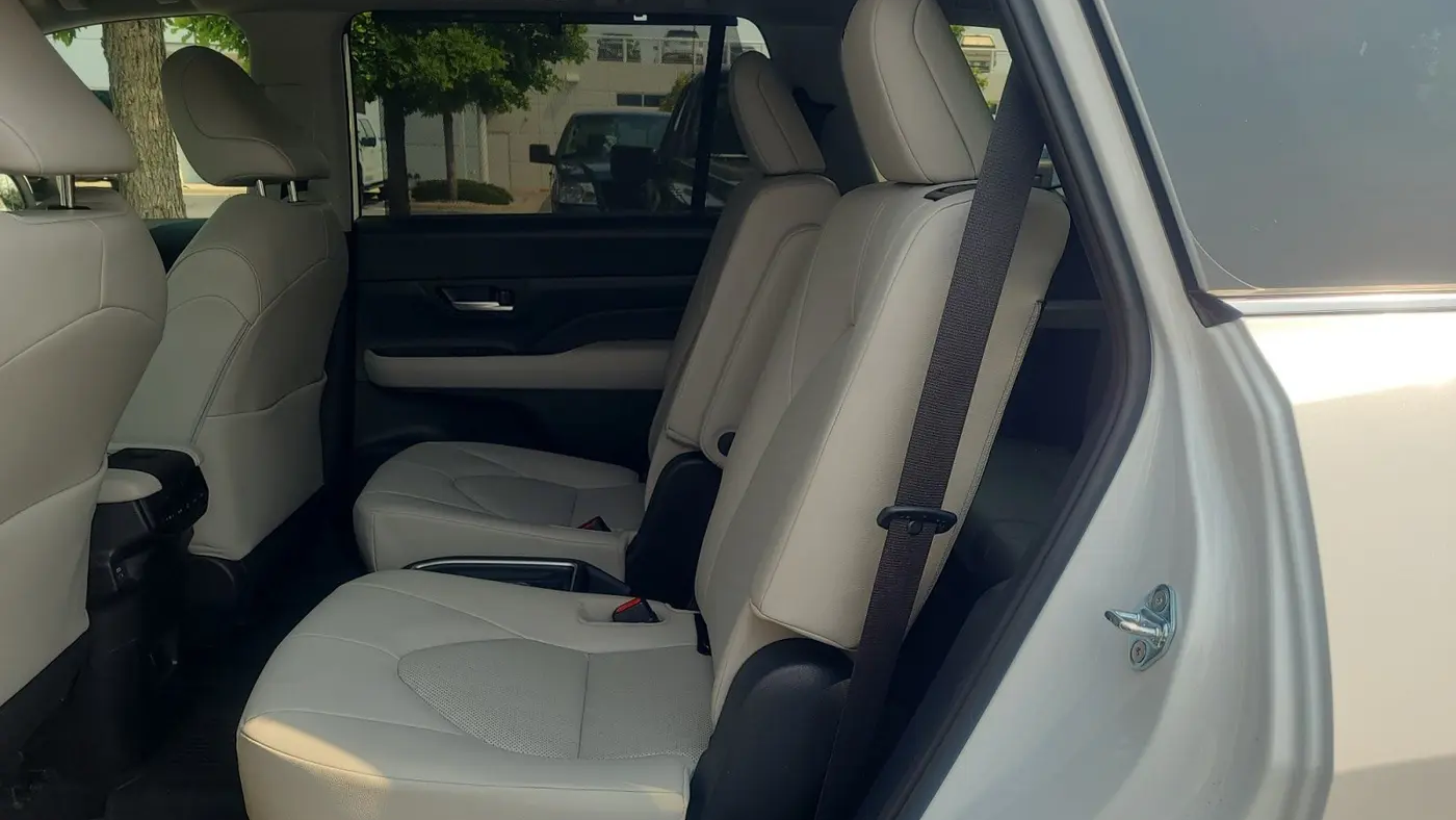 2026 Toyota Grand Highlander LE