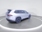 2024 Grand Highlander Thumbnail 8