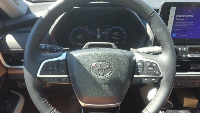 2025 Toyota Grand Highlander Platinum