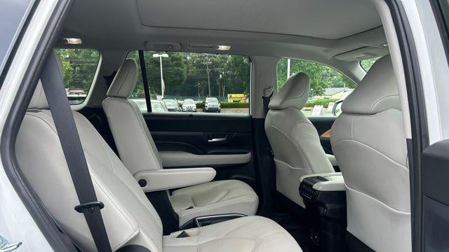 2025 Toyota Grand Highlander Platinum