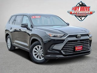 2025 Toyota Grand Highlander with Midnight Black Metallic Exterior