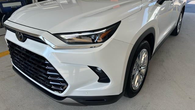 2026 Toyota Grand Highlander LE