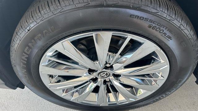 2026 Toyota Grand Highlander LE
