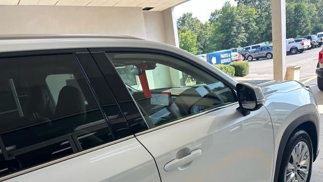 2026 Toyota Grand Highlander LE