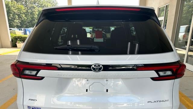 2026 Toyota Grand Highlander LE