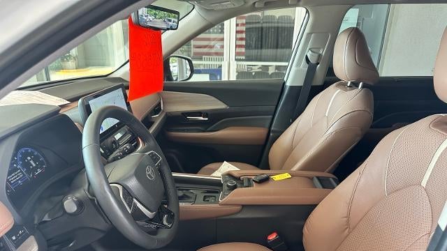 2026 Toyota Grand Highlander LE