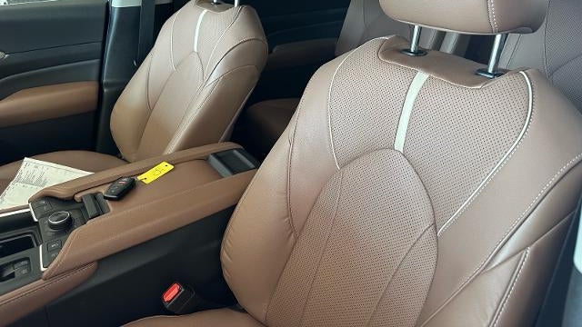 2026 Toyota Grand Highlander LE