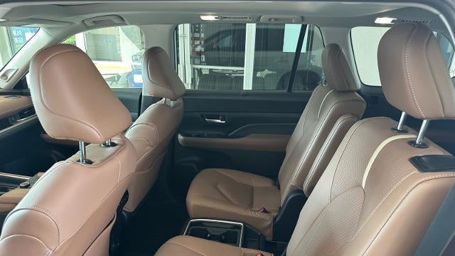 2026 Toyota Grand Highlander LE