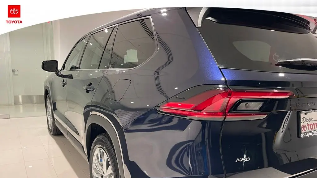 2026 Toyota Grand Highlander Platinum