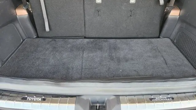 2026 Toyota Grand Highlander LE