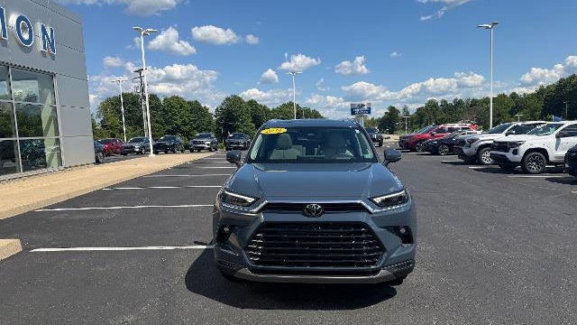 2026 Toyota Grand Highlander LE