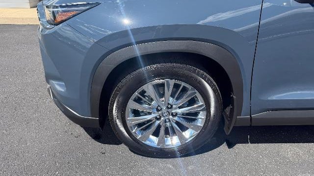 2026 Toyota Grand Highlander LE