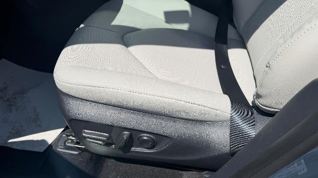 2026 Toyota Grand Highlander LE