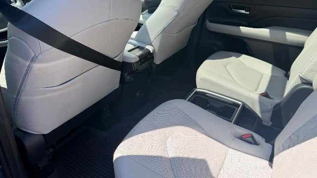 2026 Toyota Grand Highlander LE