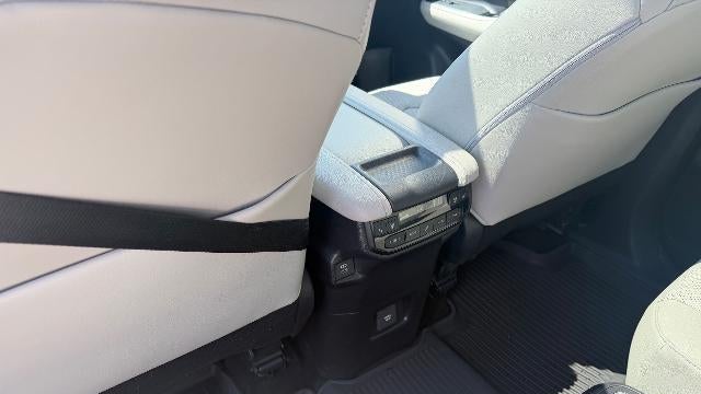 2026 Toyota Grand Highlander LE