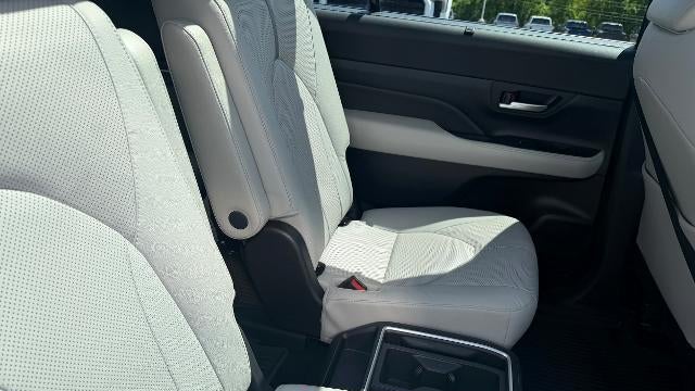 2026 Toyota Grand Highlander LE