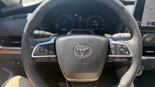 2026 Toyota Grand Highlander LE