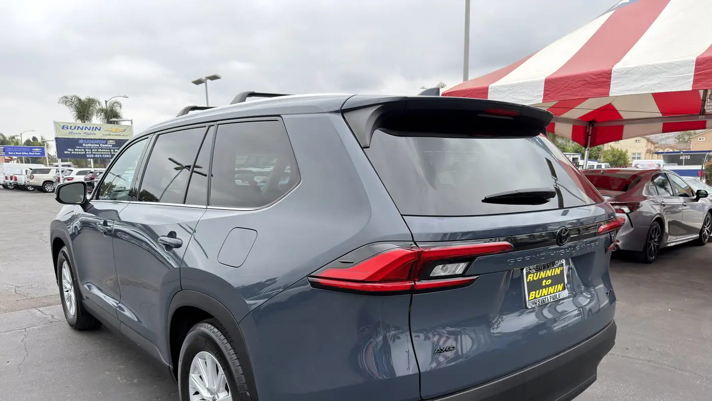 2024 Toyota Grand Highlander XLE